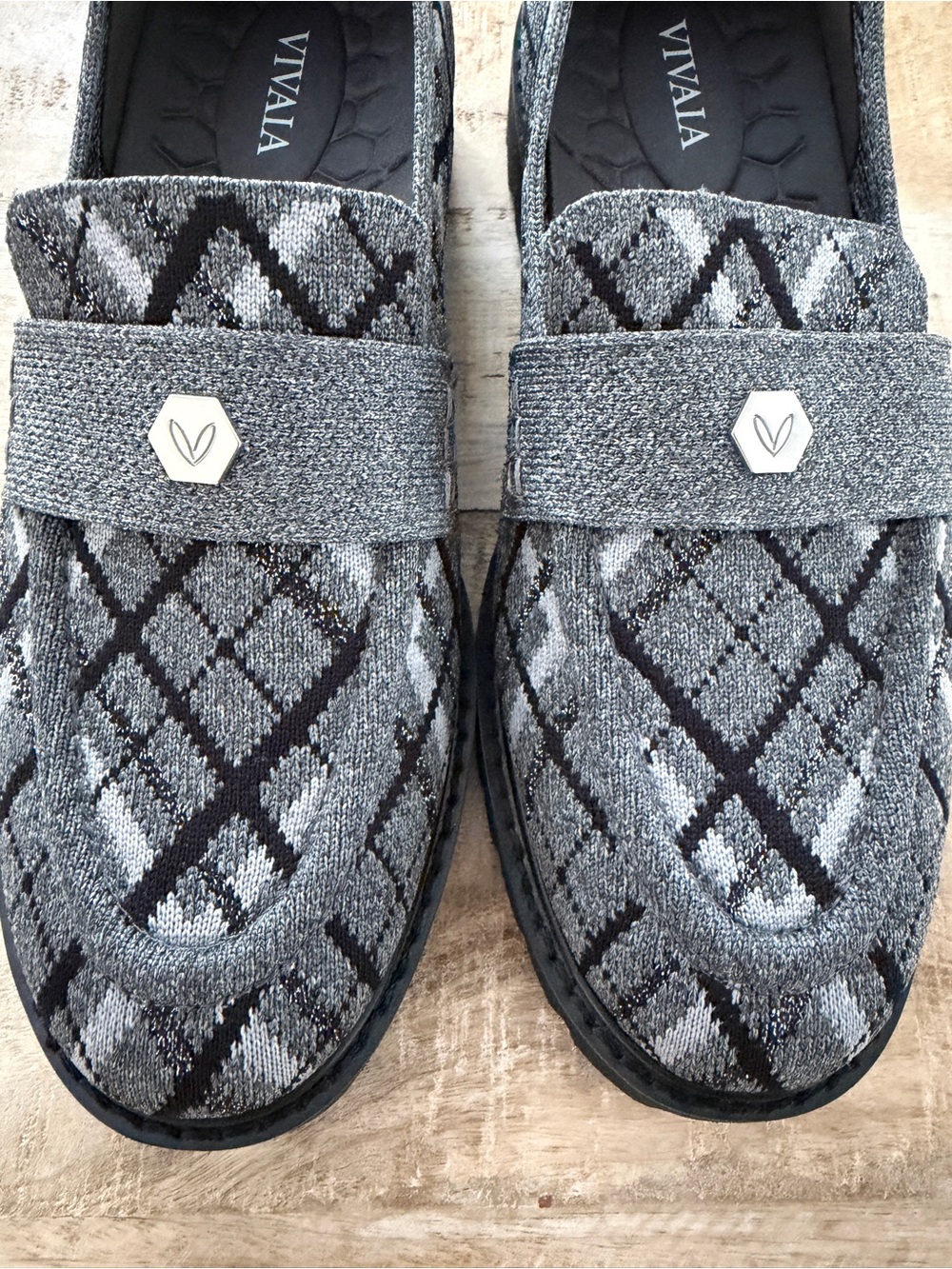 Vivaia NWOT Round Toe Francesca Chunky Heel Loafers - Picture 3 of 12
